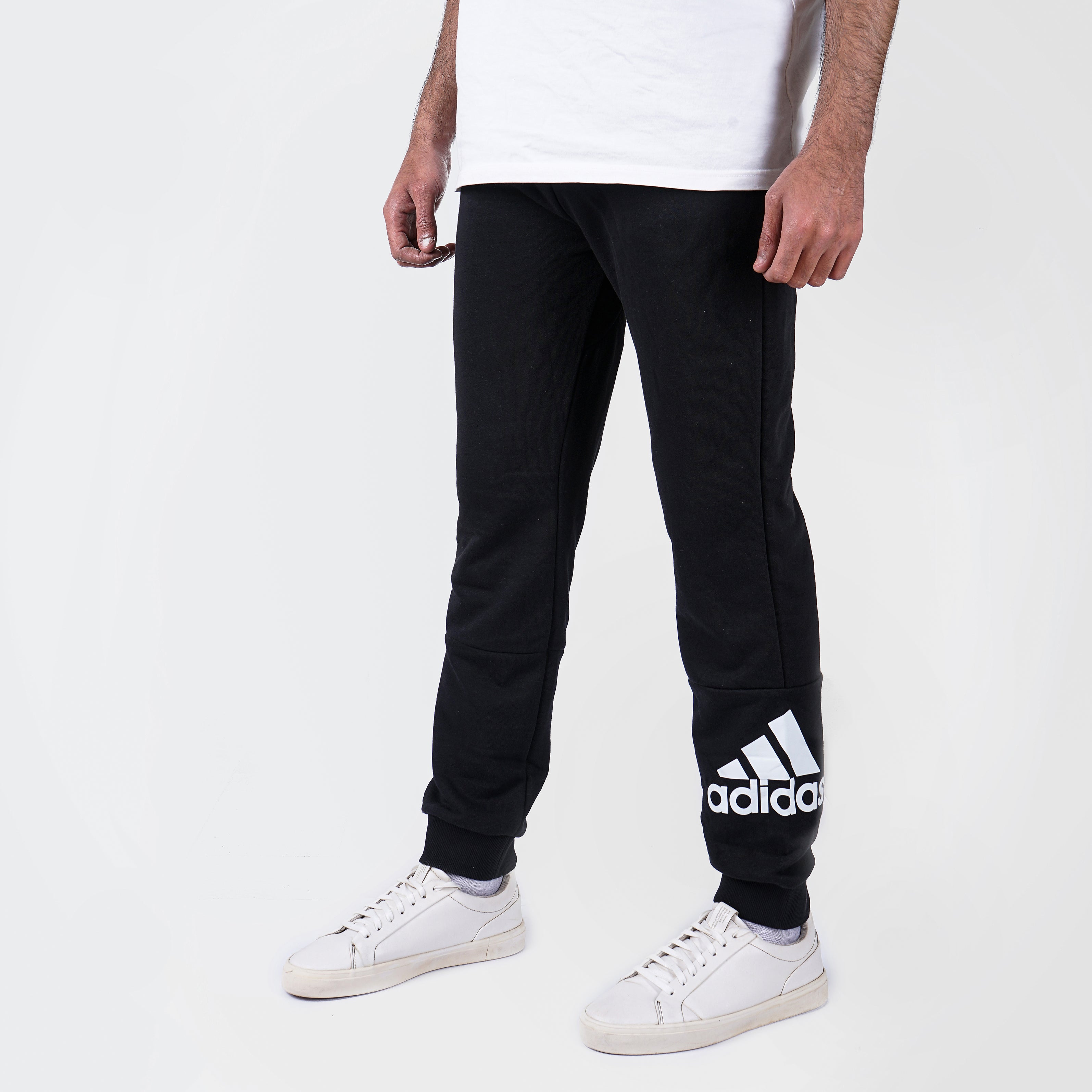 Adidas Printed Black Sweatpants - Marca Deals - Adidas