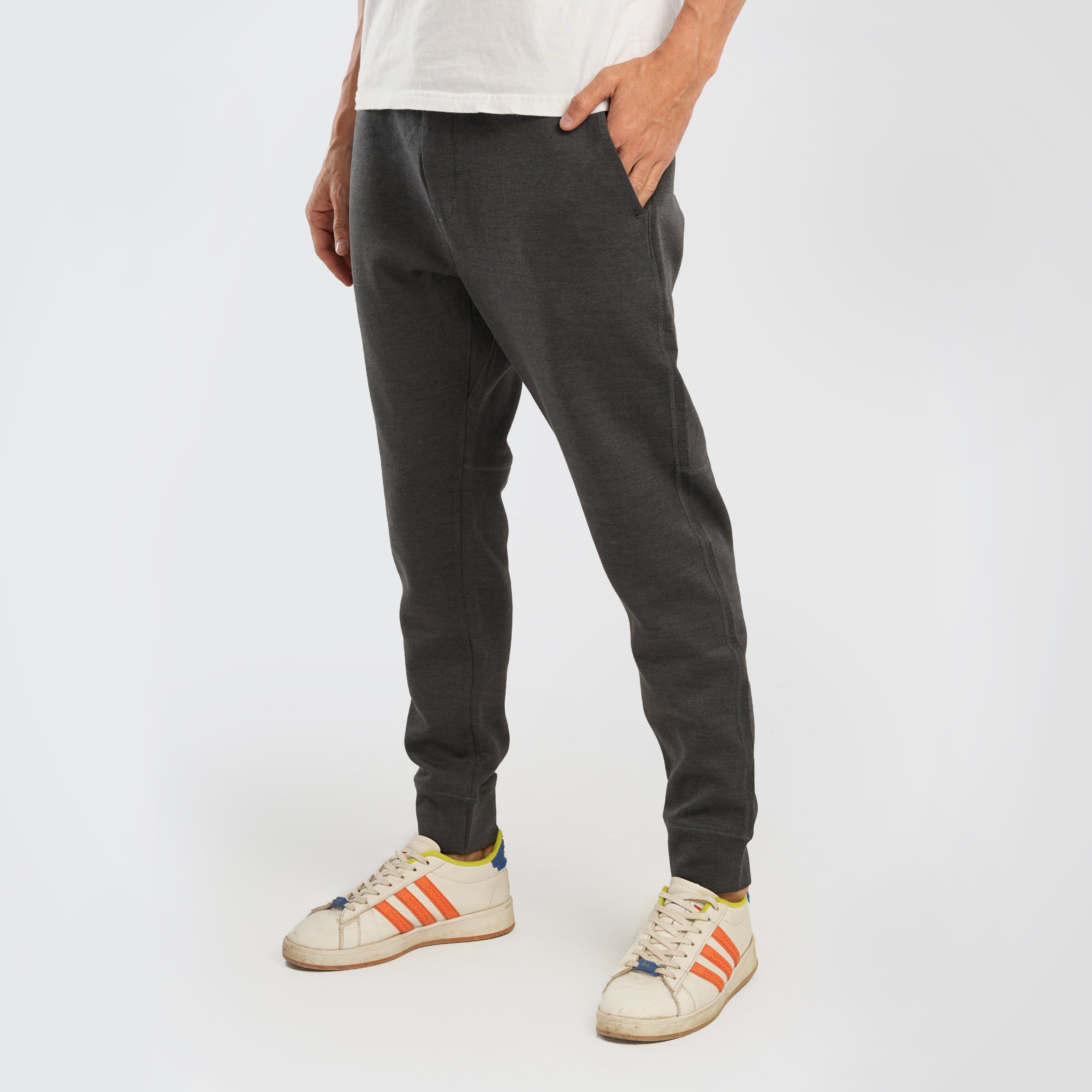 AE Active 24/7 Jogger - Marca Deals - American Eagle