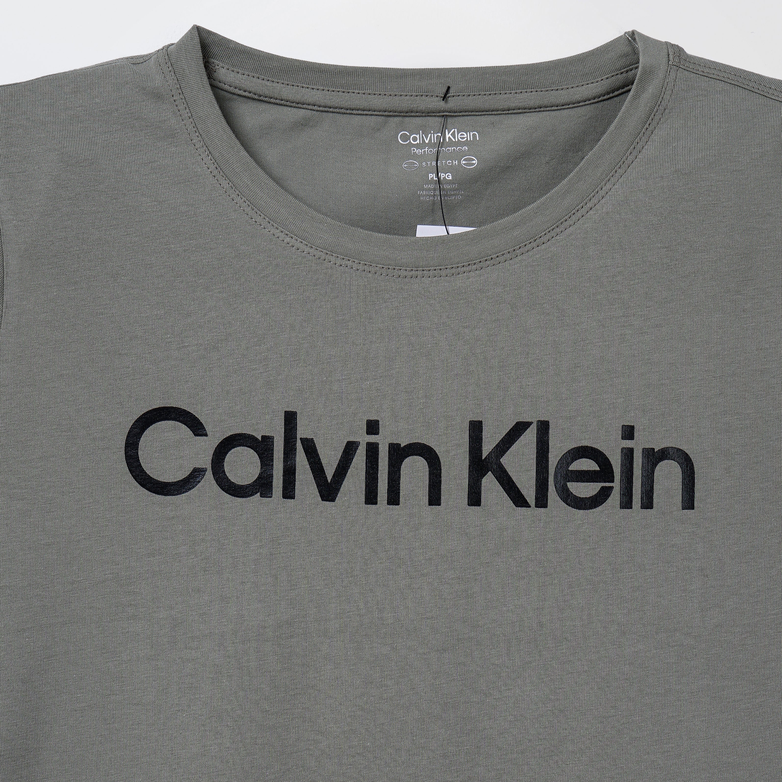 Calvin Klein Round Neck Green T-Shirt - Marca Deals - Calvin Klein