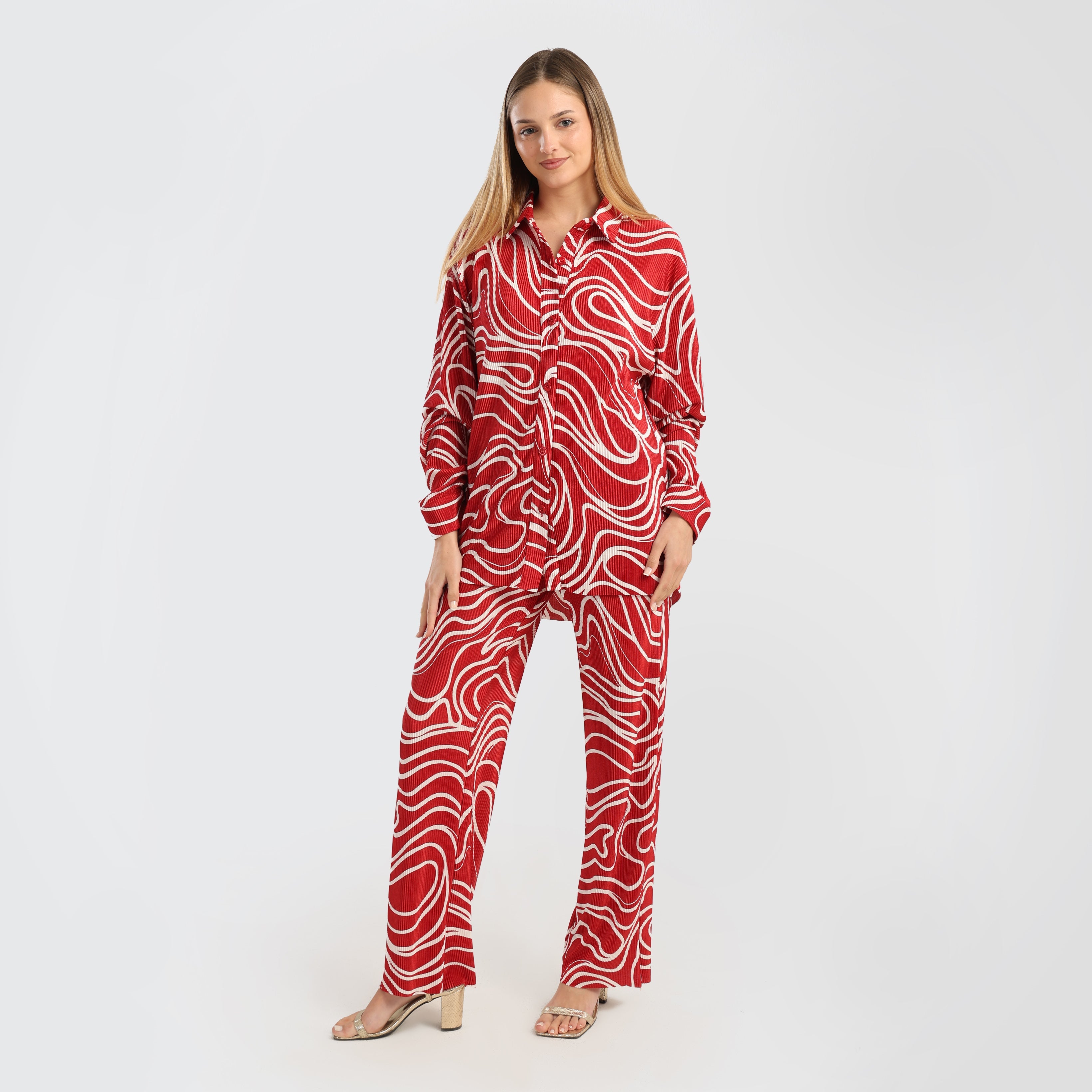 Chic Red & White Abstract Print Two - Piece Set – Button - Up Shirt & Wide - Leg Pants - Marca Deals - Flavie