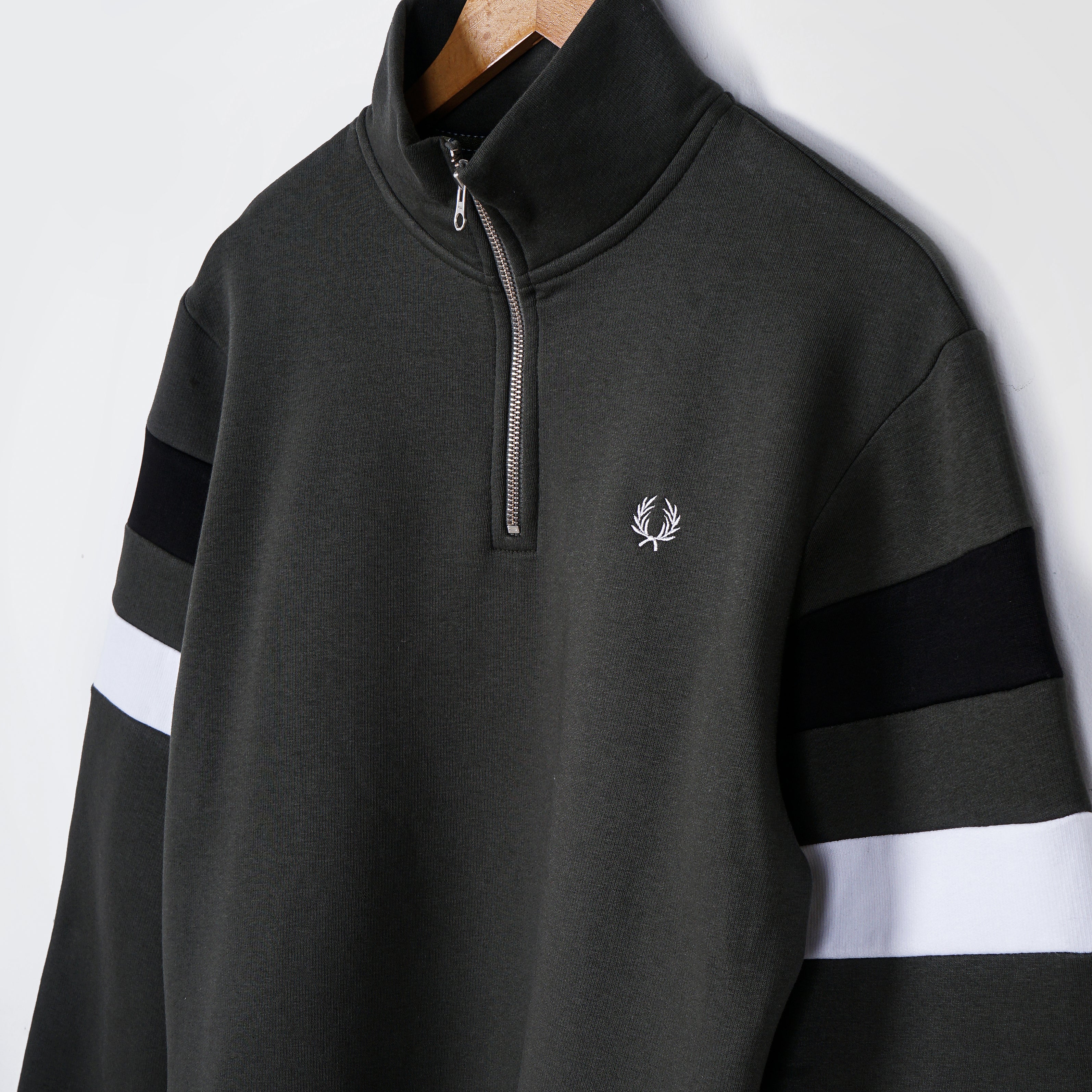 Fred Perry Tipped Half Zip Jumper - Marca Deals - Fred Perry