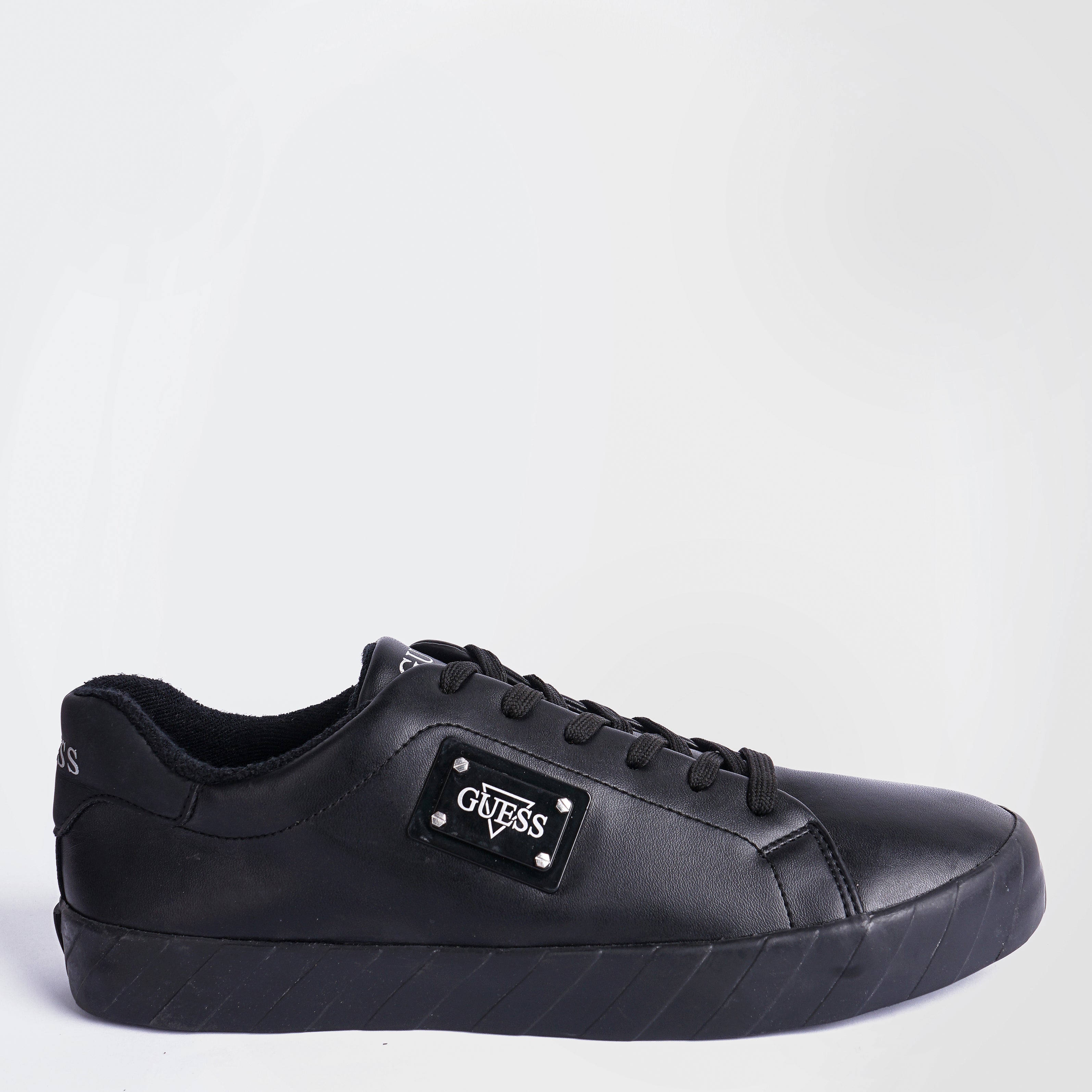 GUESS Men's Sneaker in Black - Marca Deals - Guess
