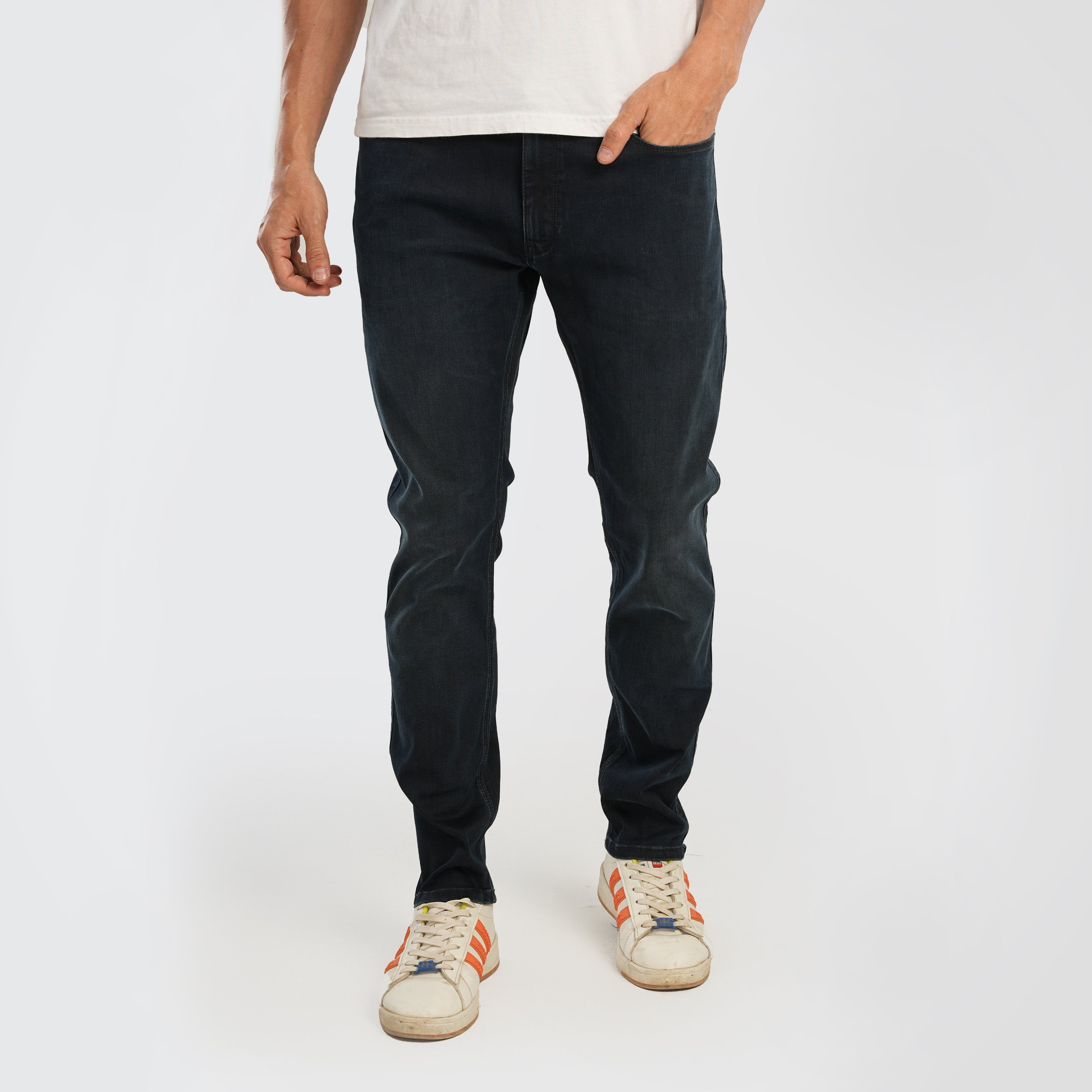 Hugo Boss Slim Fit Jeans - Marca Deals - Hugo Boss