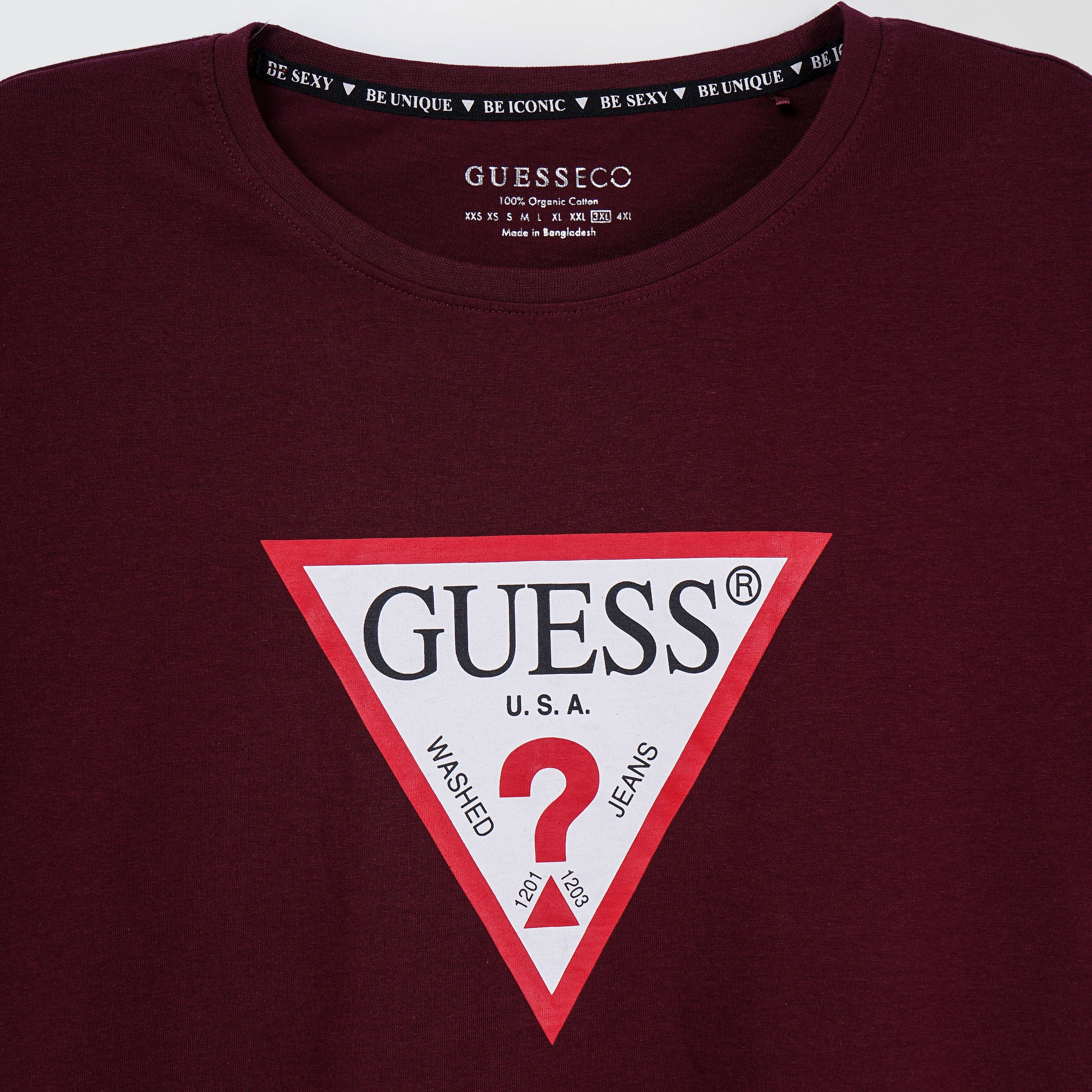 GUESS TRIANGLE LOGO T SHIRT Marca Deals