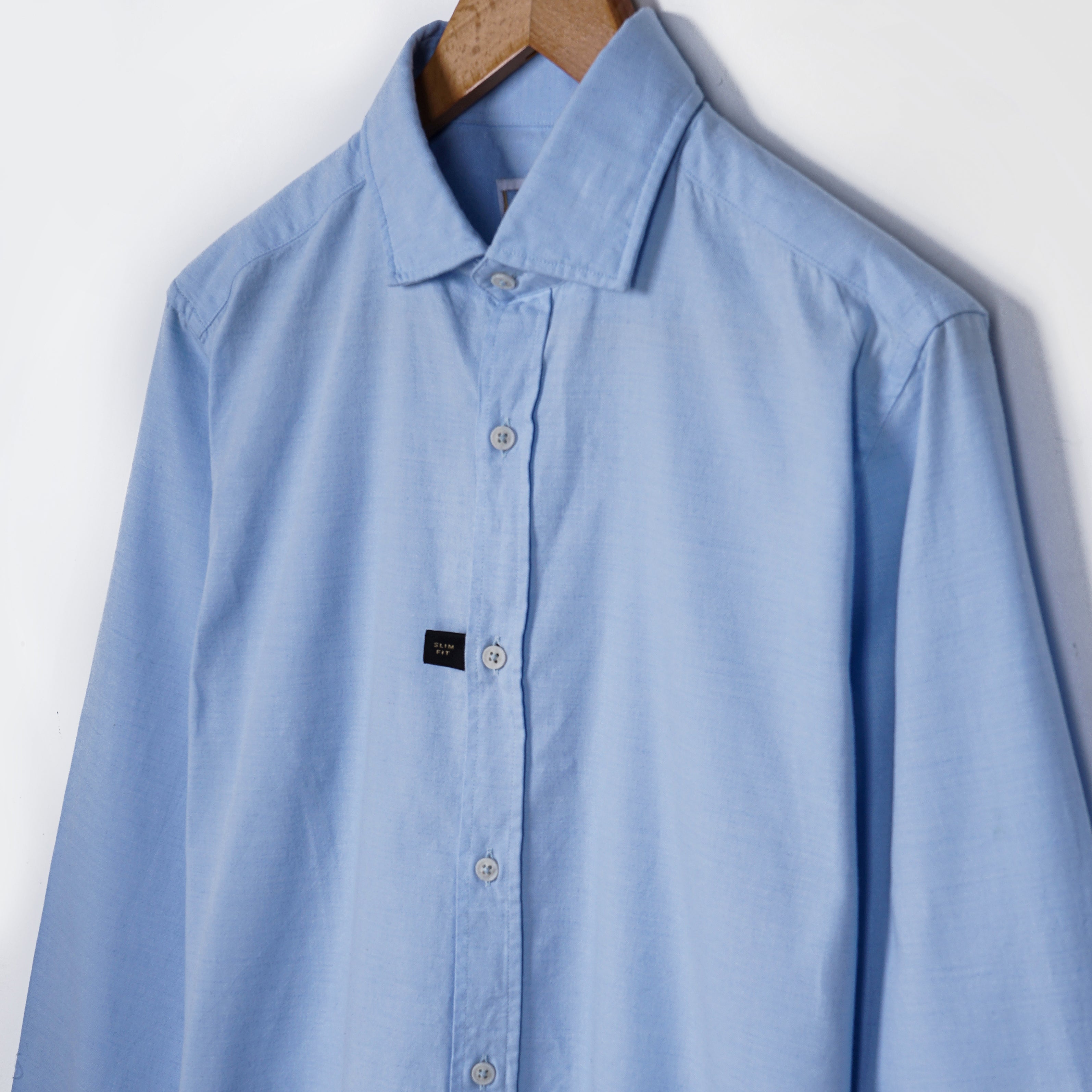 Original Massimo Dutti - Light Blue Slim Fit Shirt - Marca Deals - Massimo Dutti