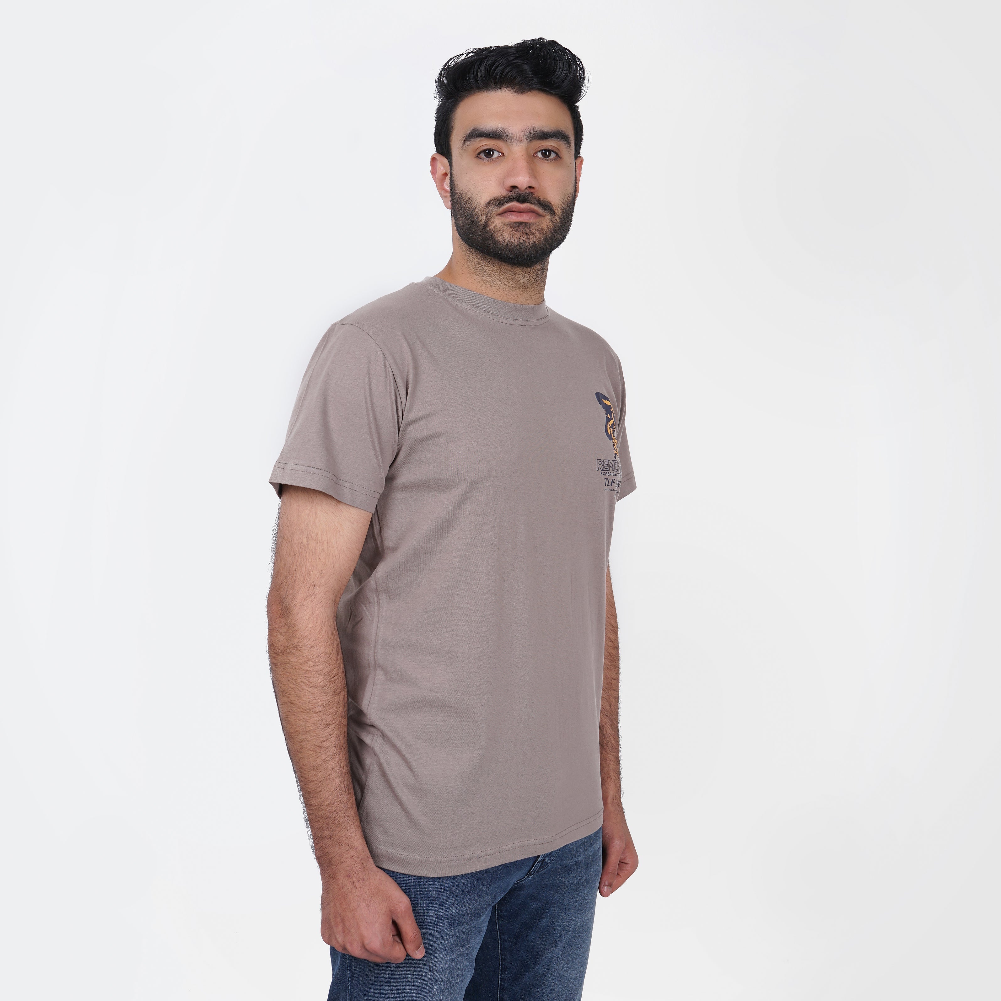 Pull & Bear Printed Tee - Marca Deals - Pull and Bear