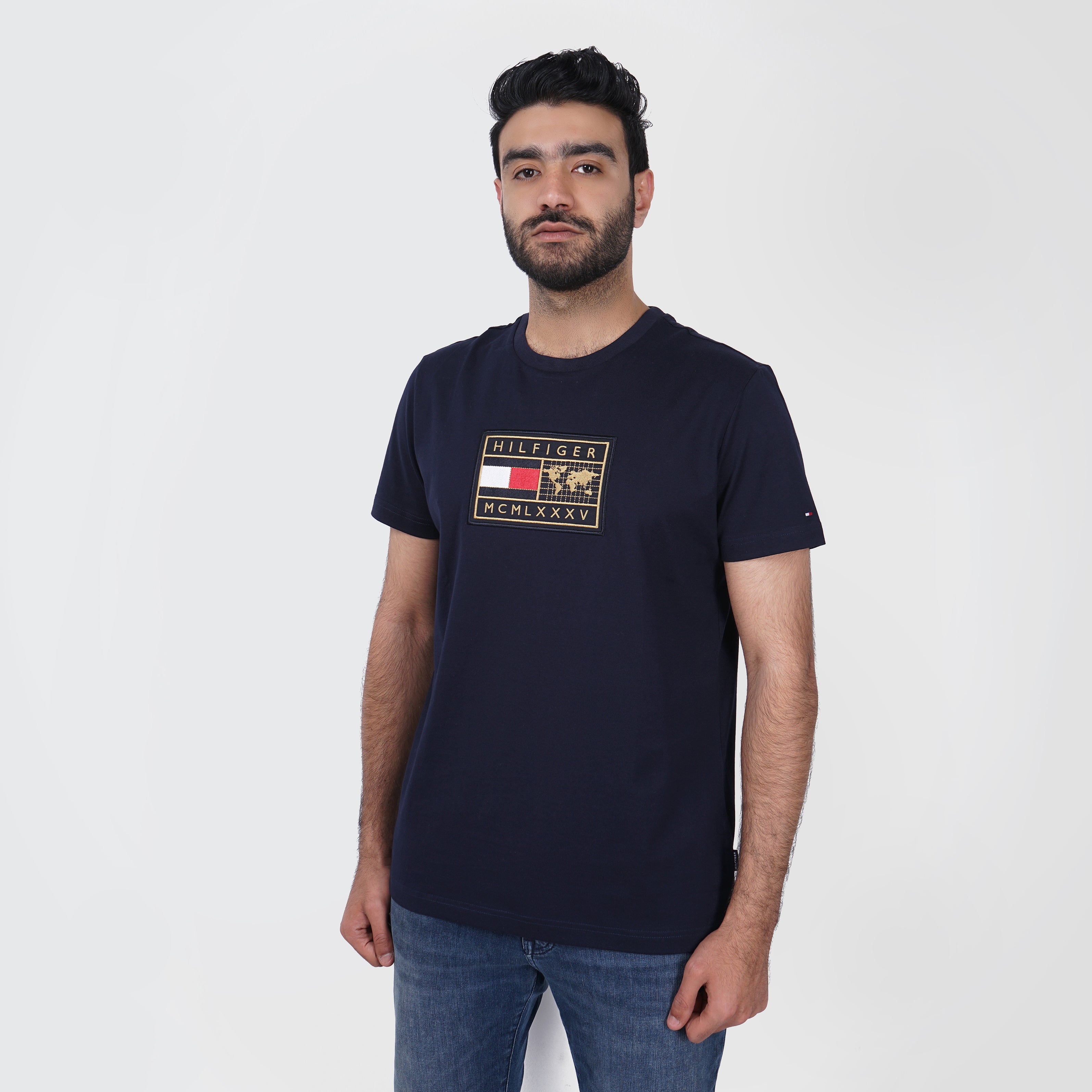 TOMMY HILFIGER ICON BADGE T-SHIRT IN NAVY - Marca Deals - Tommy Hilfiger