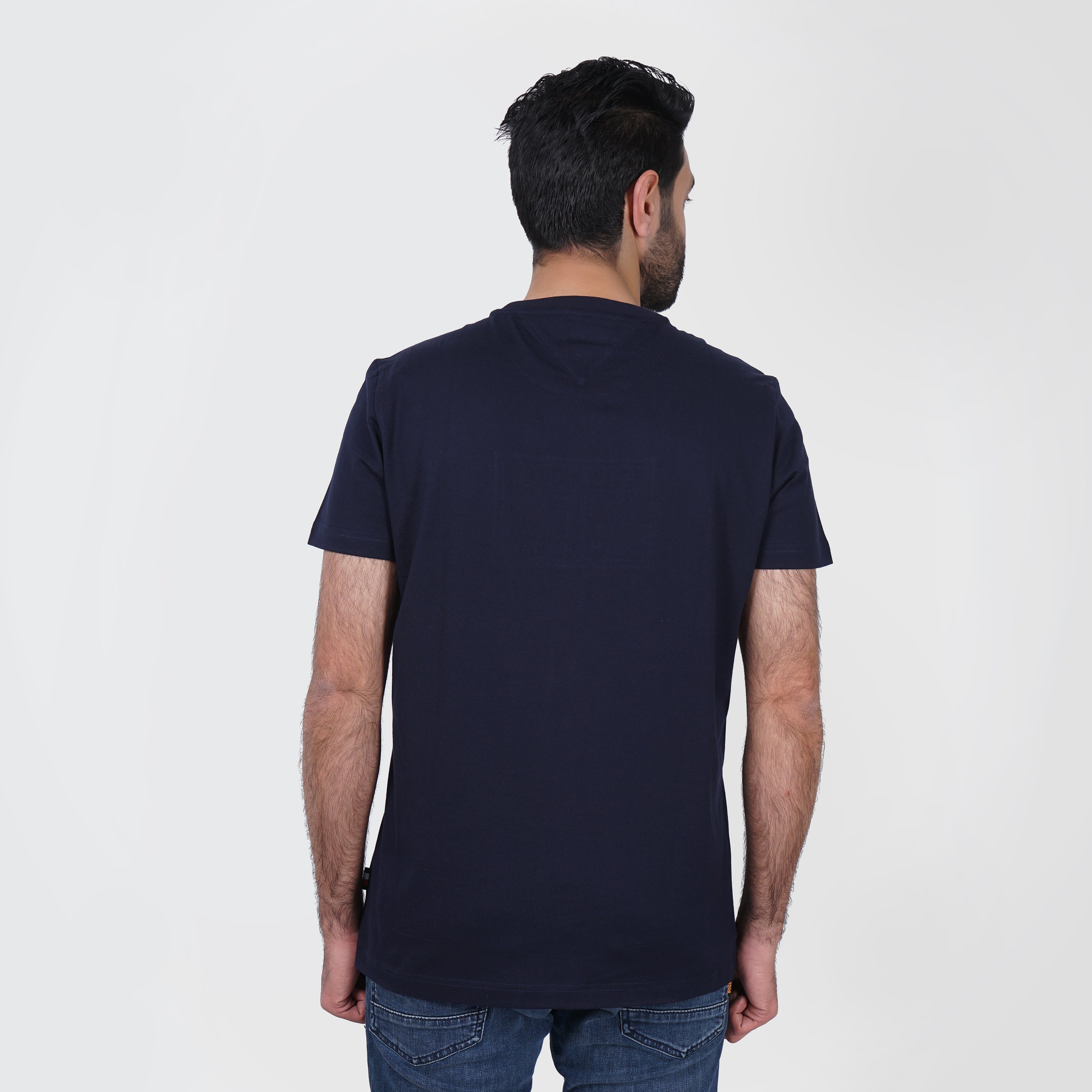 TOMMY HILFIGER ICON BADGE T-SHIRT IN NAVY - Marca Deals - Tommy Hilfiger