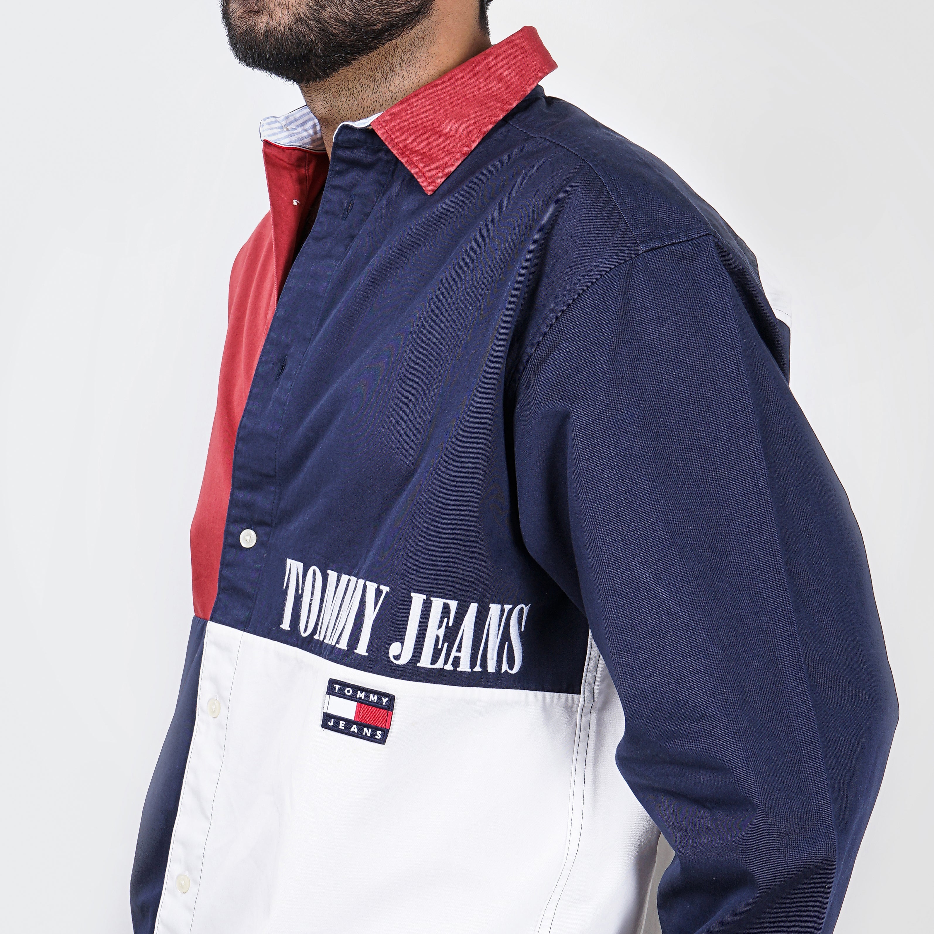 Tommy jeans Shirt (Skate Fit) - Marca Deals - Tommy Hilfiger